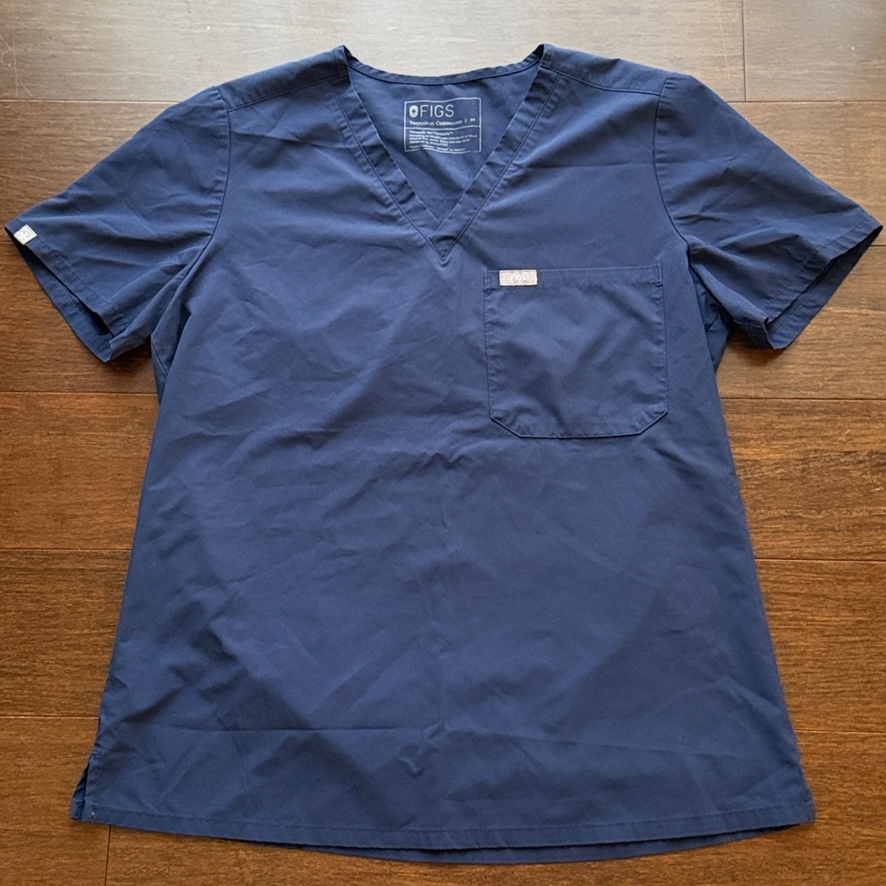 FIGS Catarina Scrub Top Navy Blue One Pocket V-Neck Technical Womens Size M